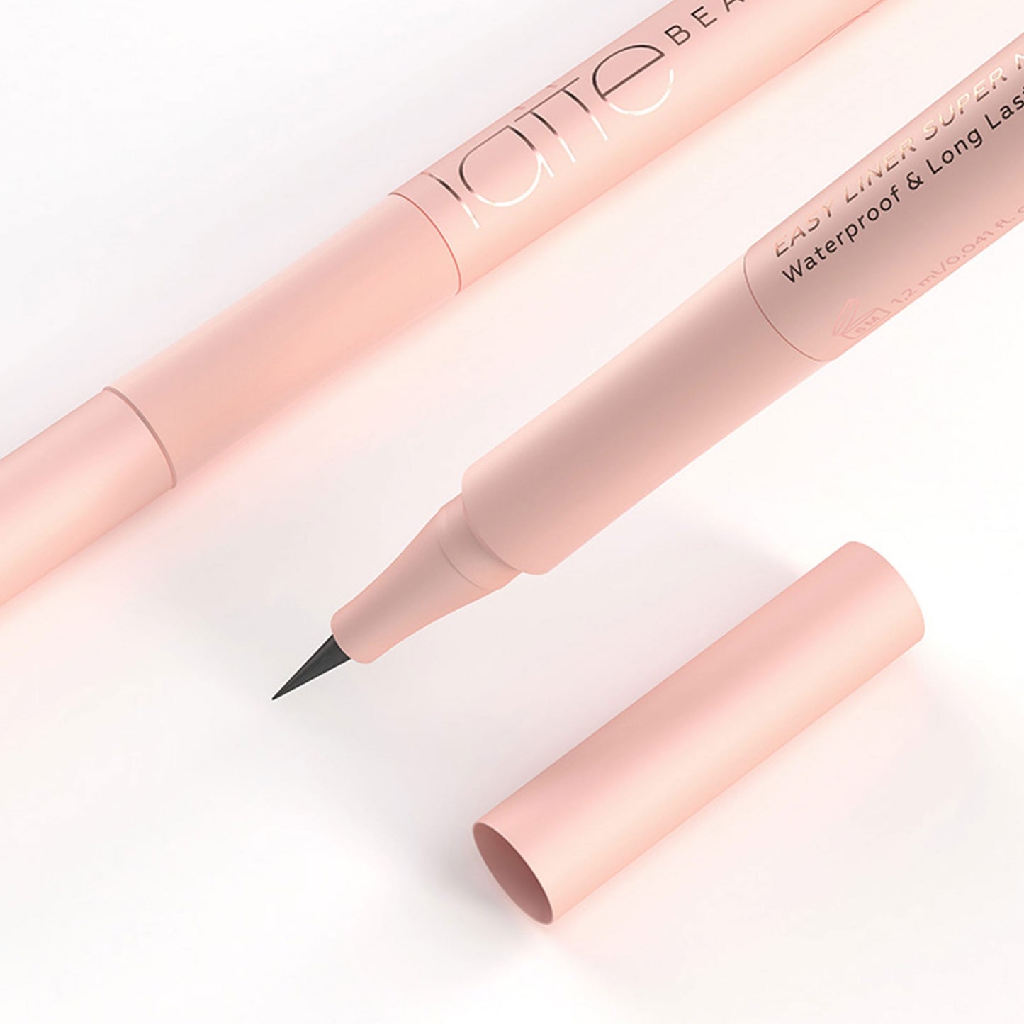 Liquid eyeliner for makeup